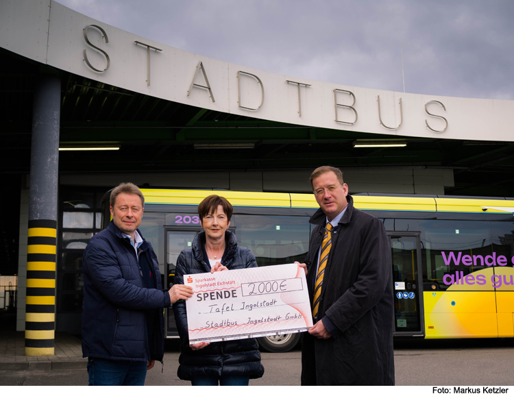 Stadtbus Ingolstadt spendet 2.000 Euro an die Ingolstädter Tafel