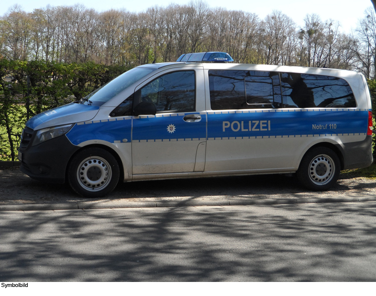 8.000 Euro Schaden: Auto auf Fitnessstudio-Parkplatz zerkratzt